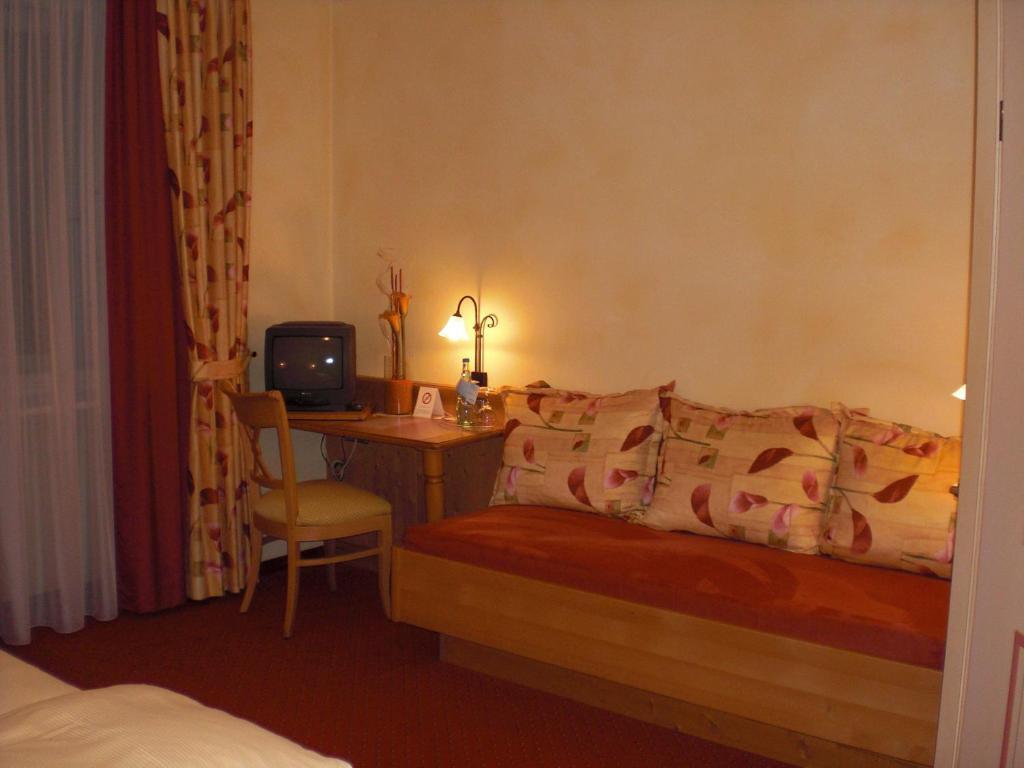 Hotel-Restaurant Schieble Kenzingen Bilik gambar